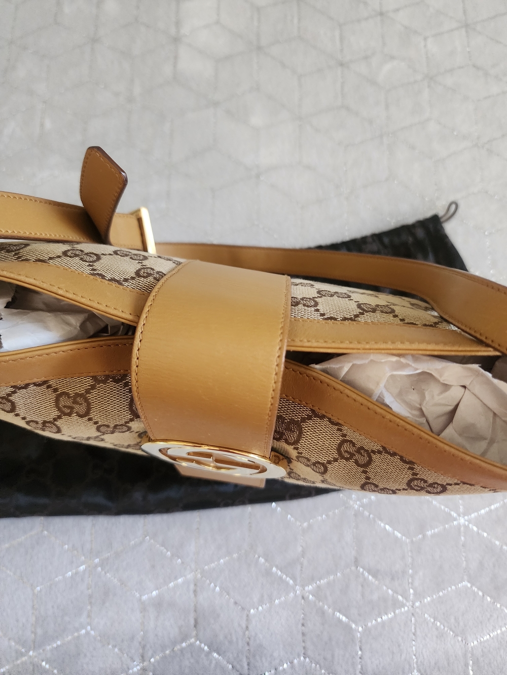 GUCCI | Limited Edition GG Monogram Sherry Line Shoulder Bag - Picture 10 of 15